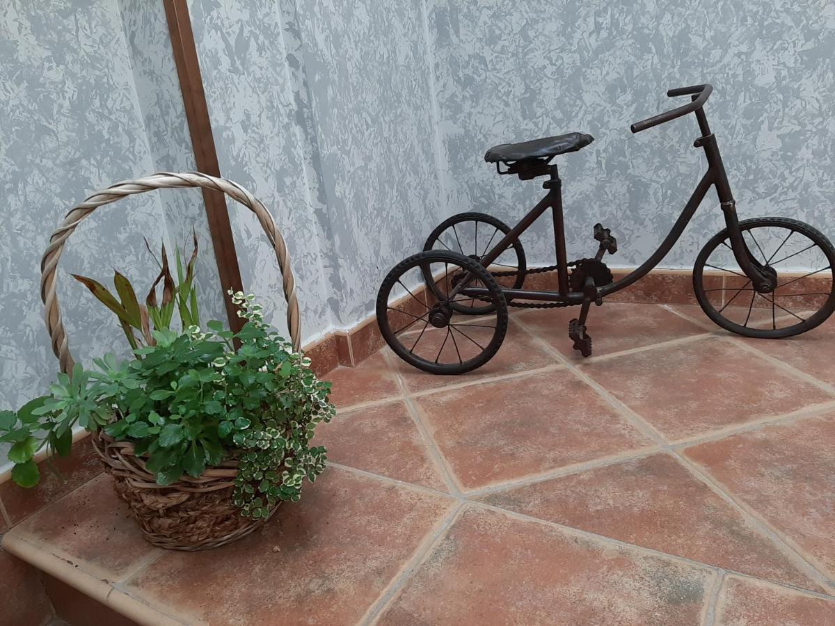 Apartamentos Rurales Esencias De La Alcarria Hueva Екстериор снимка